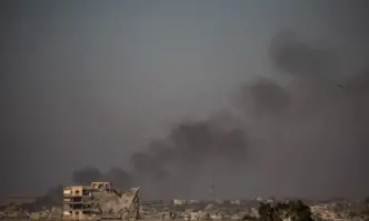 Не е сигурно дали е ударено училище или команден център