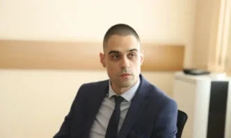 Въпреки че аз и колегите от стария борд сме взели