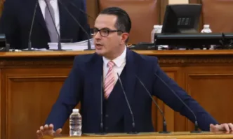 Цончо Ганев срещу Явор Божанков: Да осъзнае къде се намира, а не да стои най-отзад и да подсмърча