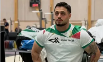 Насар излиза за трета световна титла