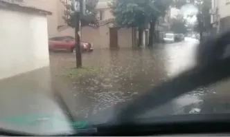 Силна буря в Пазарджик този следобед Обилният валеж е бил