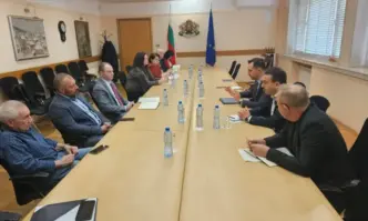 Предприемаме конкретни стъпки и реални действия за стартиране на строителните