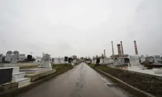 Хората се оплакват от чистка в предприятието а и д директор