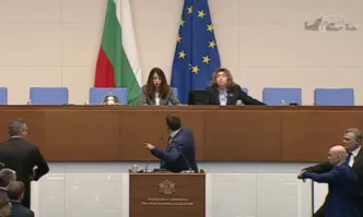 Работата на парламента беше прекъсната в следобедните часове след като