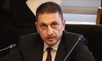 От Фейсбук профила на Христо Терзийски ГЕРББившият вътрешен министър Рашков