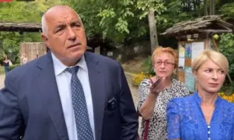 Бойко Борисов посети Етнографския музей на открито в Габрово 5 моста