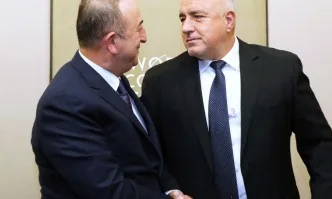 Борисов и Чавушоглу обсъдиха мира в Либия