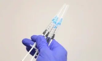 МЗ: Втори иРНК бустер за ваксинираните с Janssen