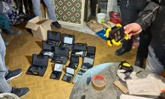 Най големият арсенал от незаконни оръжия и боеприпаси откриван някога у