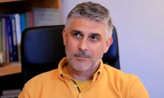 Когато отидеш на едно място където има три трупа Повярвайте