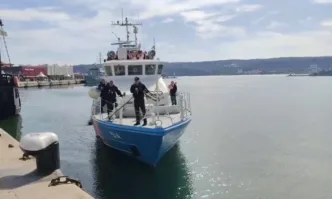 Руското посолство в София: Двата поразени кораба в българската ИИЗ на Черно море не са били руски цели