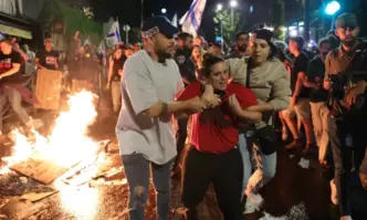 Трима бяха ранени а осем арестувани в Йерусалим снощи