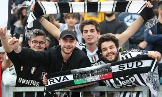 ДОБРА НОВИНА! Пускат феновете на стадионите в Италия