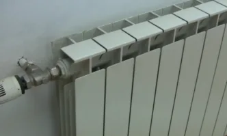 Делът на българите които не са могли адекватно да отопляват