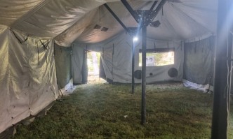 След настаняването им във фургони и палатки без храна и вода: Украинци масово напускат България