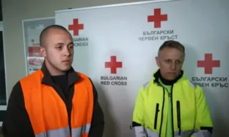 Собственик на частна линейка и парамедик заминават за Сирия в помощ на пострадалите