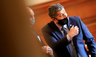 Продължаваме промяната и Демократична България готвят парламентарен трик с който