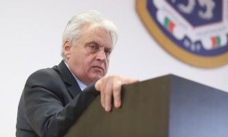 Открити са разписки и протоколи от машинния вот в дома