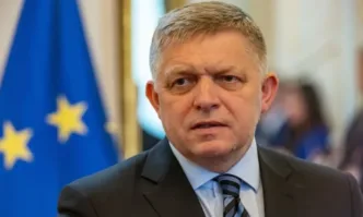 Словакия спря аварийните доставки на ток за Украйна, износът продължава засега