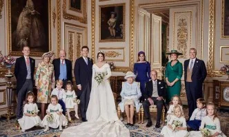 Британското кралско семейство показа снимки от сватбата на принцеса Юджини