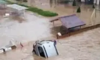 Проливни дъждове в части от Австрия и Испания предизвикаха сериозни