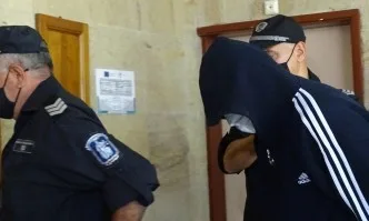 3 години и половина затвор за мъжа, обрал банков клон в Дупницa