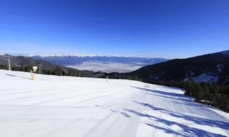 Спасиха 16-годишен скиор край писта в Пампорово
