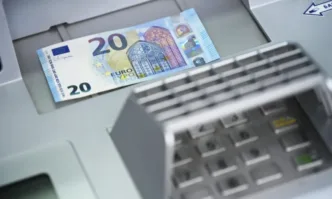 От банкоматите след приключване на техническото пренастройване пари ще могат