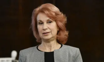 Грипът в страната постепенно намалява но все още не е