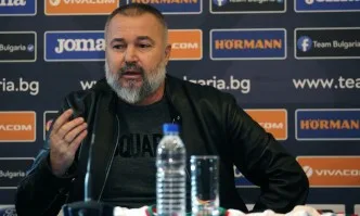 Ясен Петров ще следи националите в Турция