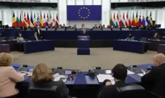 Евродепутатите ни отправиха критики към премиера България да се върне