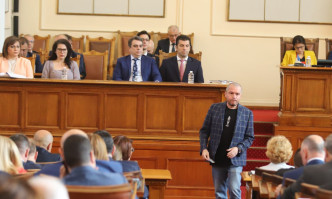 Тошко Йорданов за кандидатурата на Василев: Ход за проваляне на първия мандат