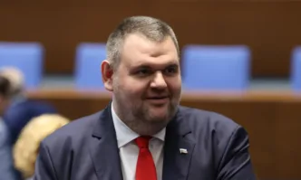 Лидерът на ДПС Ново начало Делян Пеевски коментира в