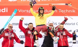 От Фейсбук профила на депутата от ГЕРБ СДС Красен КралевАлберт Попов