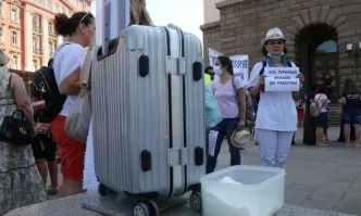 Туристическият бранш на протест срещу мерките на Кацаров