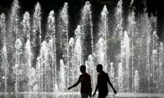 Пътниците в градския транспорт на Стара Загора получават безплатна вода Общината