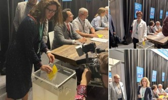 Групата на ДСБ са гласували против председателя на ЕНП Манфред