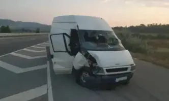 63 годишна жена и 8 годишно момиче загинаха в автомобилна катастрофа тази