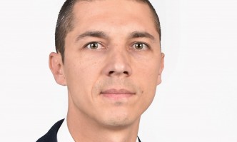 Клакьорът от предизборните срещи на Кирил Петков стана зам.-председател на НС (ВИДЕО)
