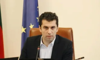 От Фейсбук профила на Калина Андролова Те се опитват да