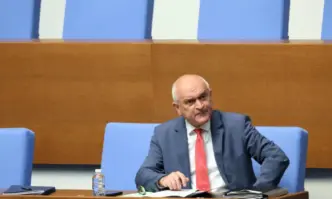 Импулсен телефон записвал часовете за консулски услуги а МВнР не