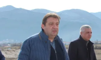 Служебният кабинет планира 50 увеличение на тол таксите след като