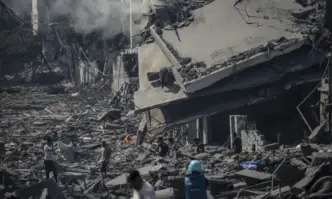 От Хамас заявиха че са изстреляли стотици ракети срещу град