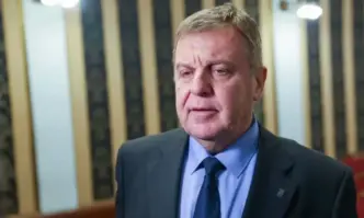 От Фейсбук профила на Красимир Каракачанов председател на ВМРОДнес официално бяха