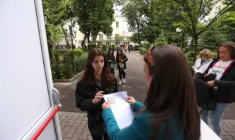 В над 750 училища в страната ще се проведе държавният