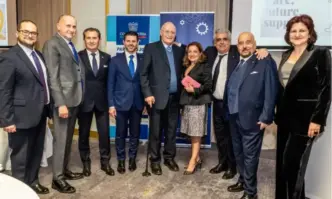 Джузепина Дзара присъства на коледната вечеря организирана от Конфиндустрия България