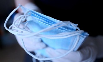 Британски учени предупреждават за нов и потенциално опасен вариант на