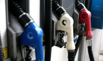 Цените на горивата няма да превишат 3 лева за литър
