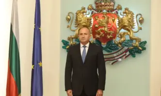 Президентът Румен Радев в нарушение на Закона за електронните съобщения