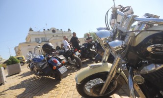 Мотористи излизат на протест в София Исканията са за спешни